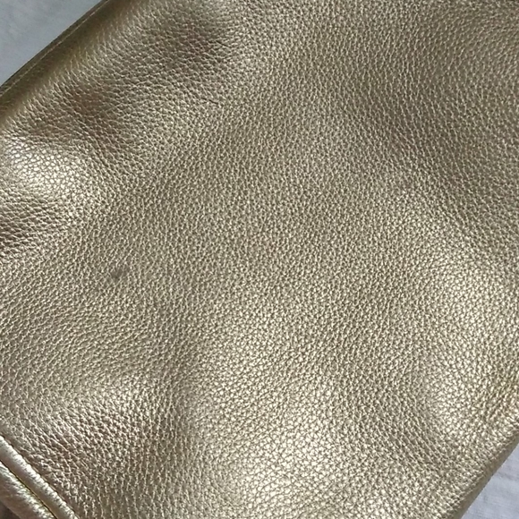 **WKEND SALE** Michael Kors Metallic Pale Gold Bedford Tassel Med - Picture 15 of 16